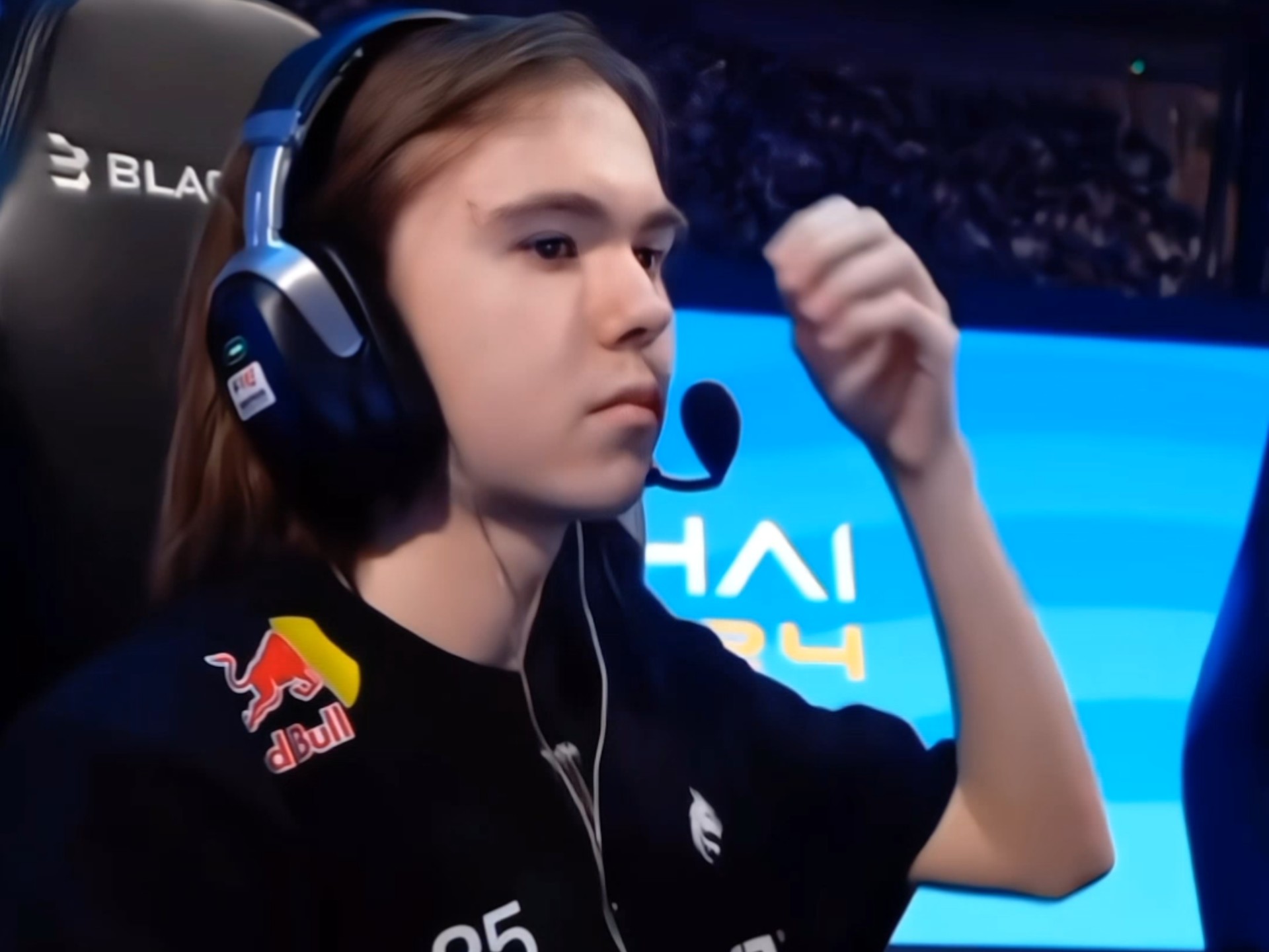 努力和其他 努力和其他