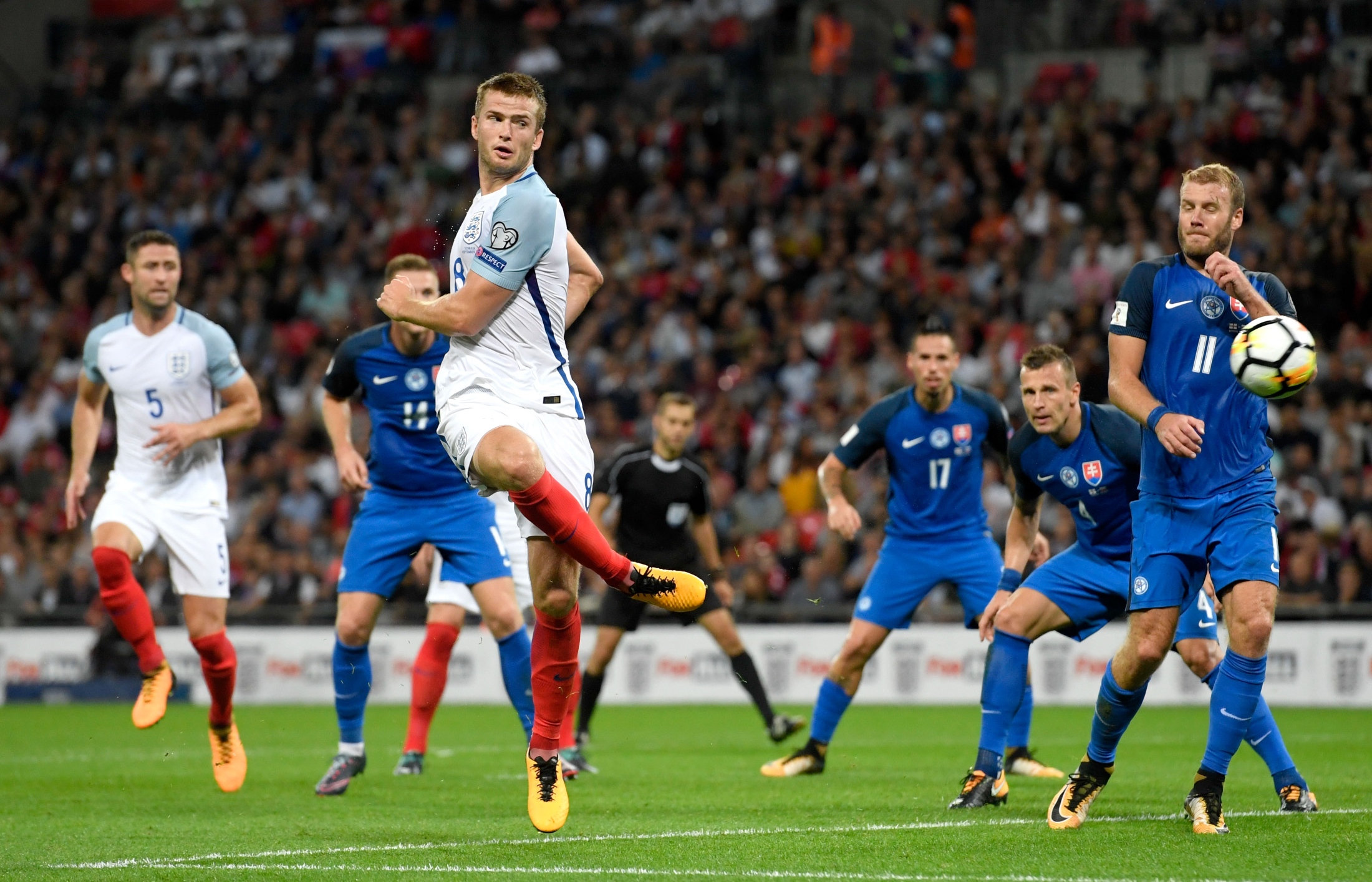 发初见端倪 发初见端倪