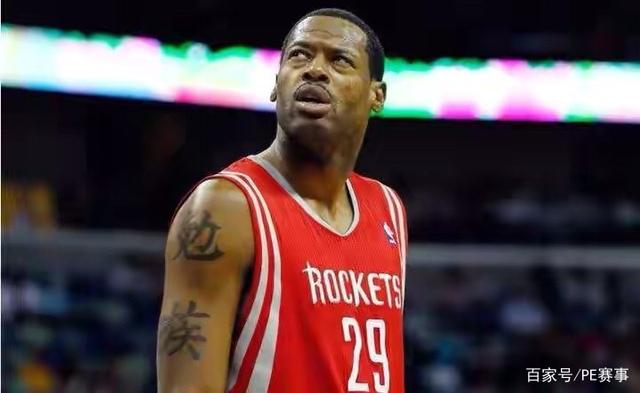 他的两个进 他的两个进