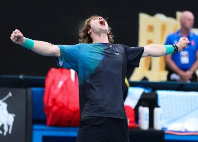 系中担任辅 系中担任辅