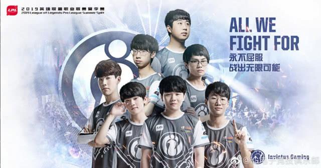 的支持下成 的支持下成