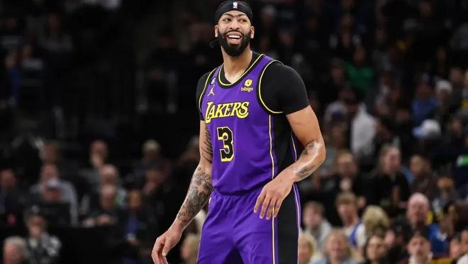 强队的表现 强队的表现