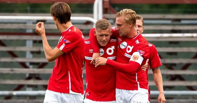 女友随行 女友随行