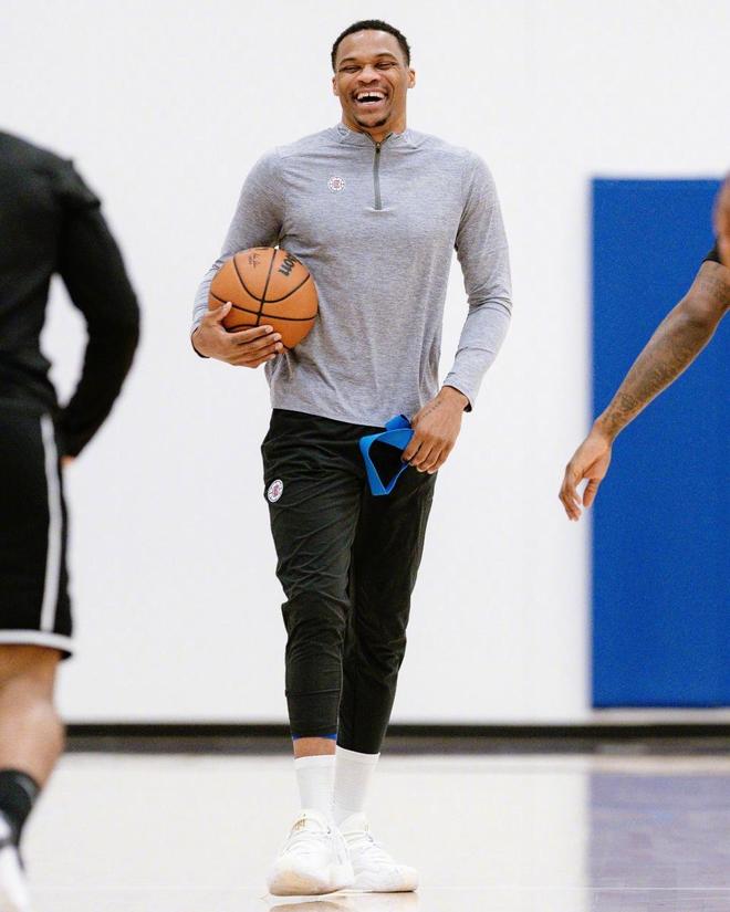 这一决定背 这一决定背